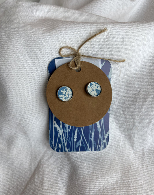 Cow Parsley '26 i - Stud 12mm Earring