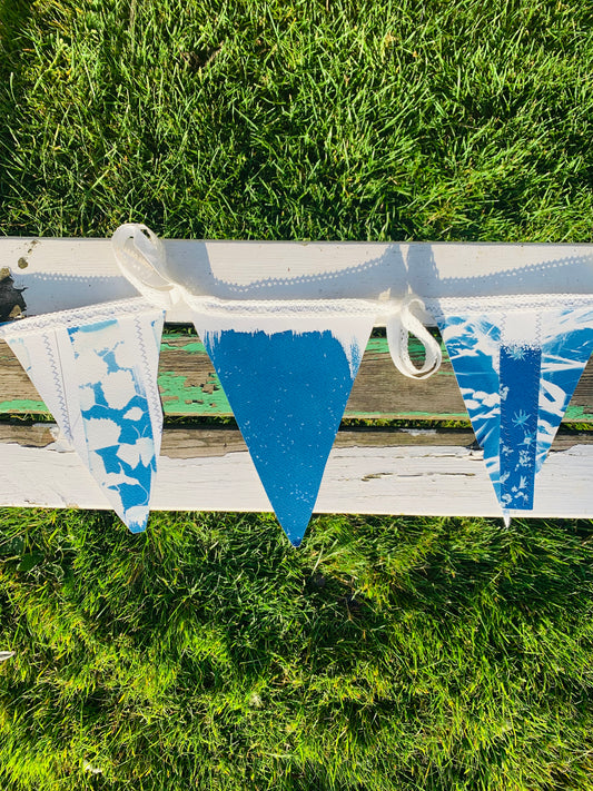 Cyanotype Bunting - Set 1