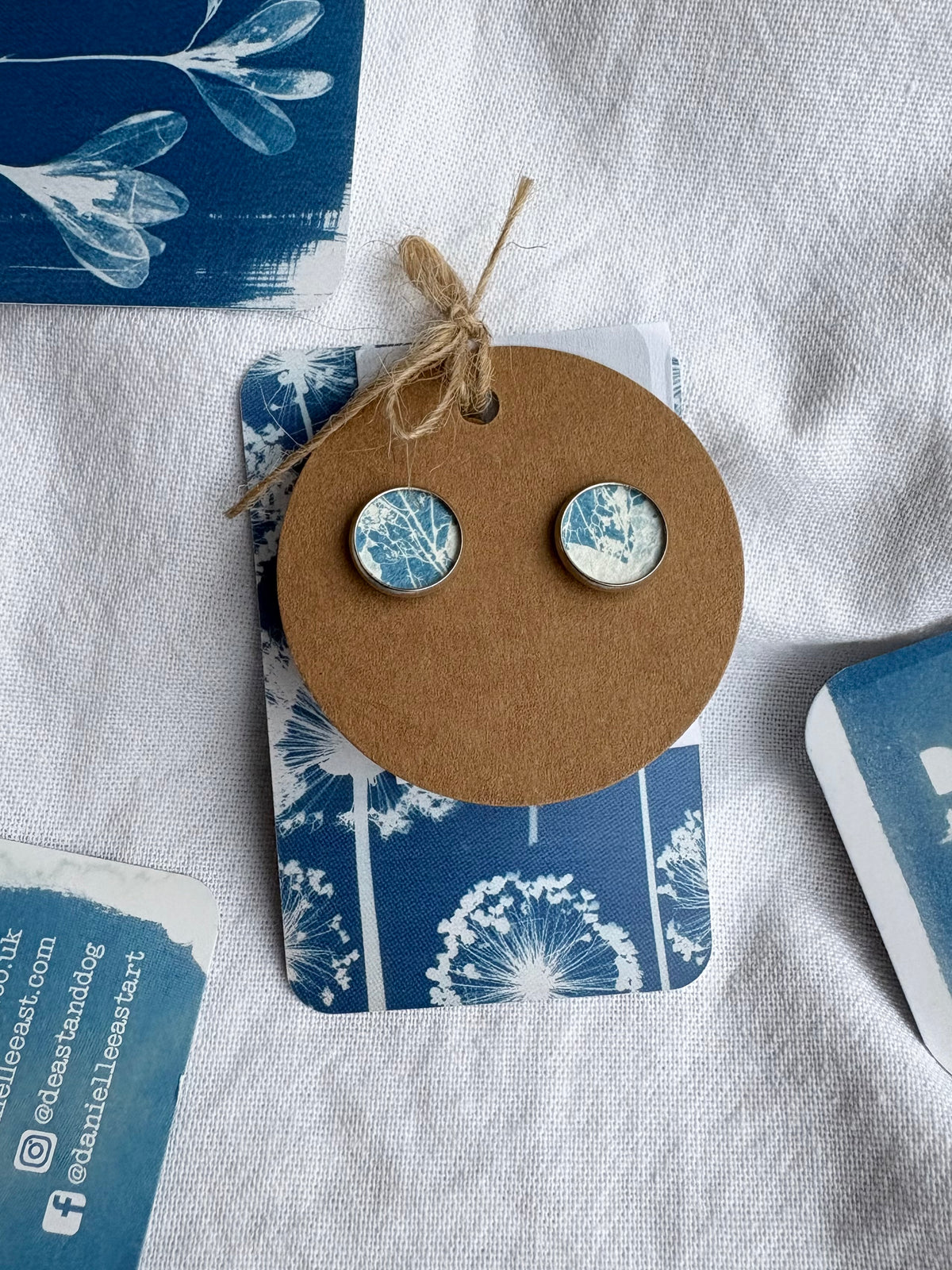 Leaf ii 26 - Cyanotype - SALE - Stud 12mm